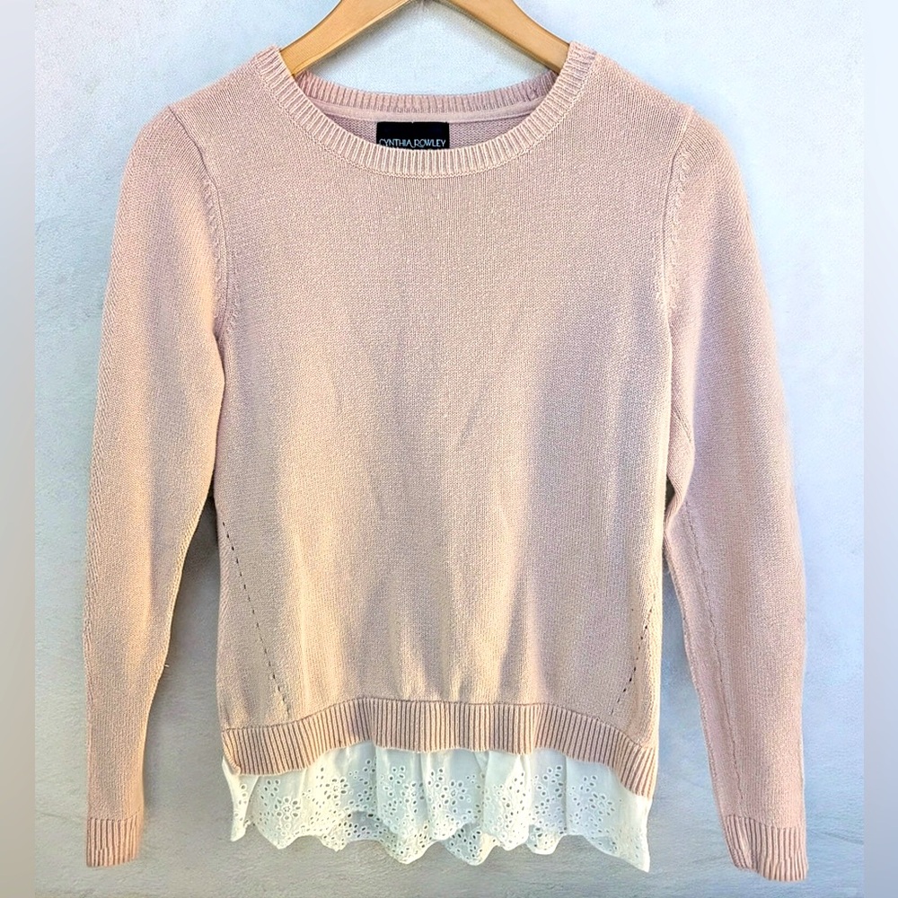 Cynthia Rowley Women’s Crew Neck with Eyelet Hem Sweater size Medium